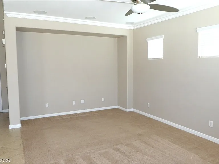 4054 Lower Saxon Ave — Photo 5