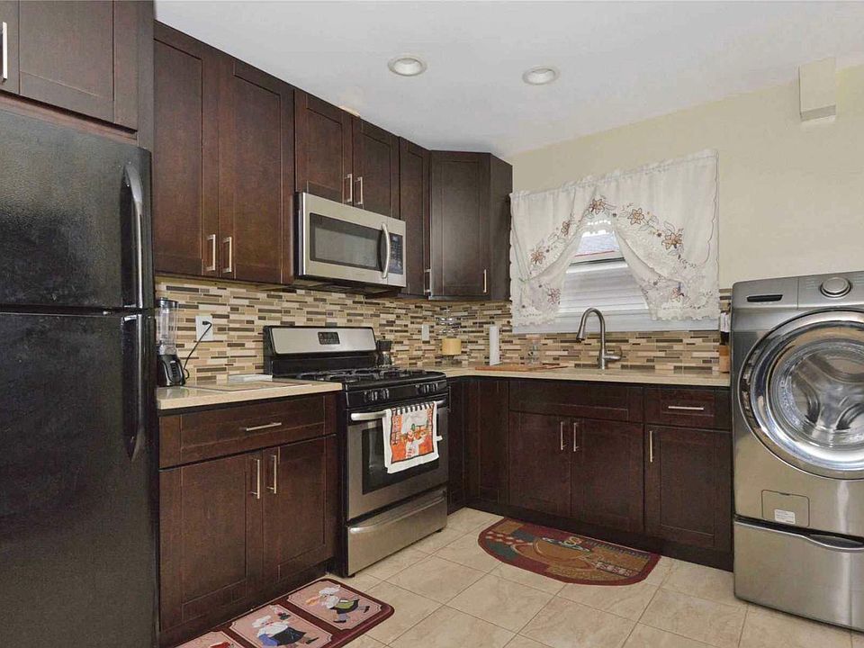1st image of 15324 80th St #2