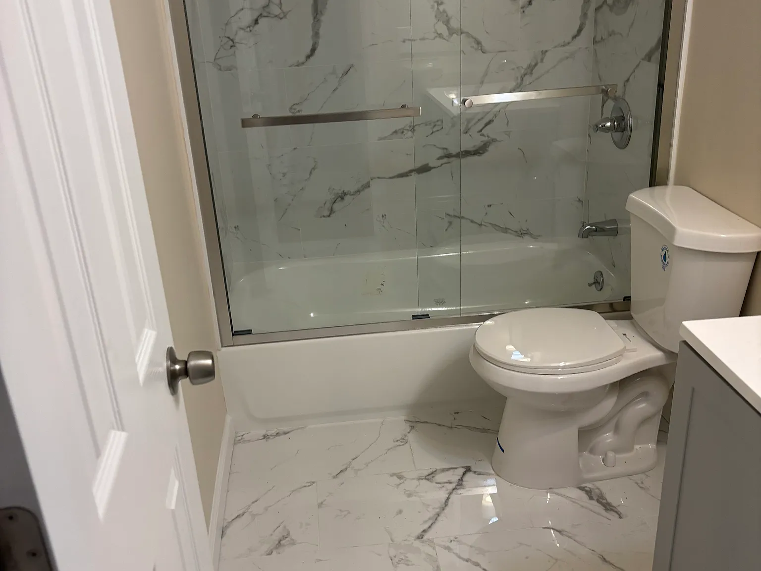 3 bed, $2,900 — Photo 4