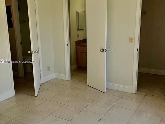4th image of 12950 Vista Isles Dr APT 422