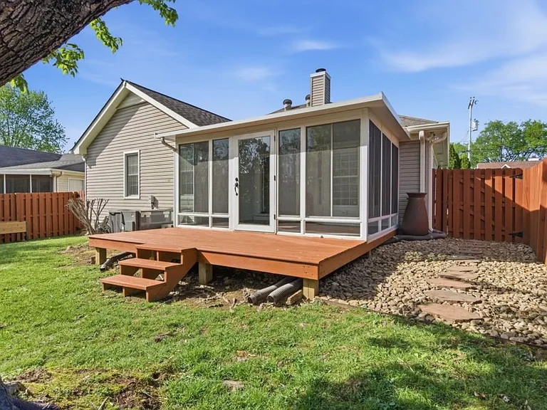 322 N Birchwood Dr — Photo 16