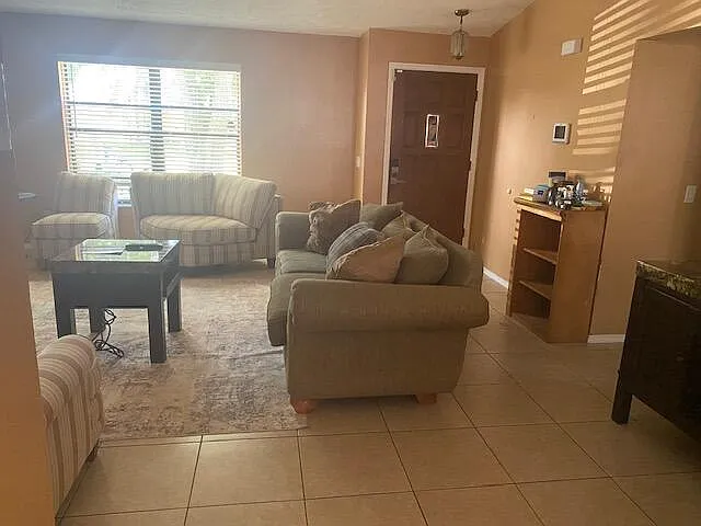 1165 SW Goodman Ave — Photo 4