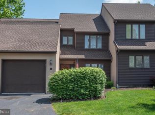 62 Hawk Valley Ln, Denver, PA 17517