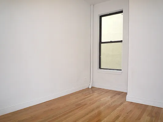 Rented by DSA Realty | media 49