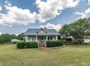 421 Cedar Pond Rd, Hartwell, GA 30643