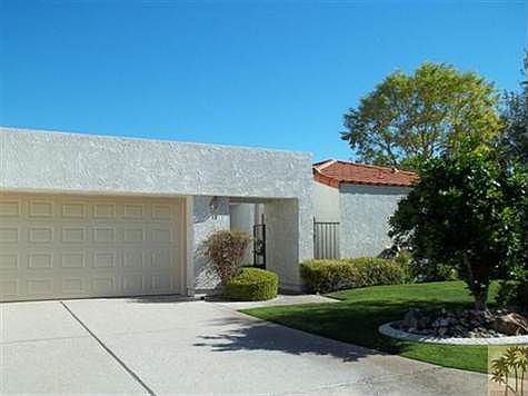 2nd image of 12 Vista Loma Dr
