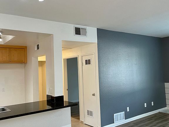 5th image of 5907 Monterey Rd #1B-1Ba-589Sqft