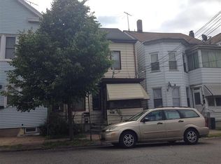 1077 E 24th St, Paterson, NJ 07513