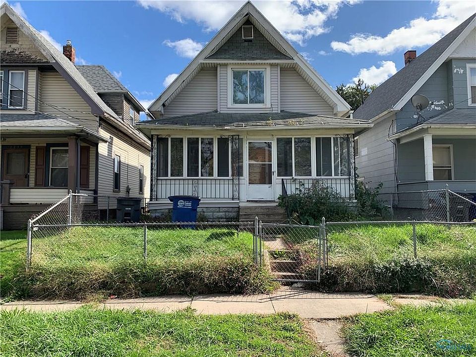 1st image of 3332 Maplewood Ave