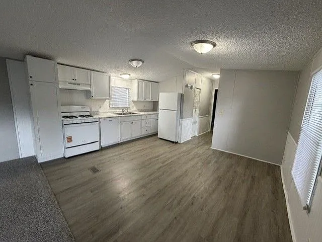 Evergreen Village — Photo 22