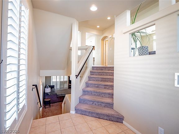 5th image of 8104 Russell Creek Ct