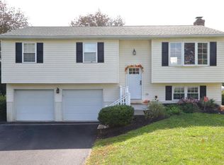 1257 Manor Blvd, Lancaster, PA