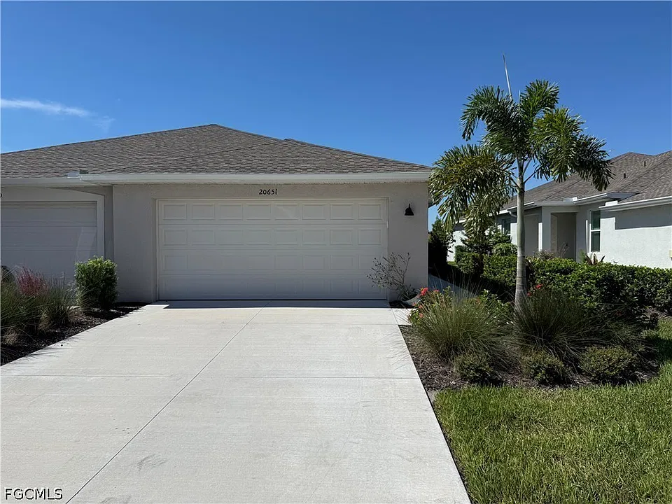 20651 Hazelnut Ct