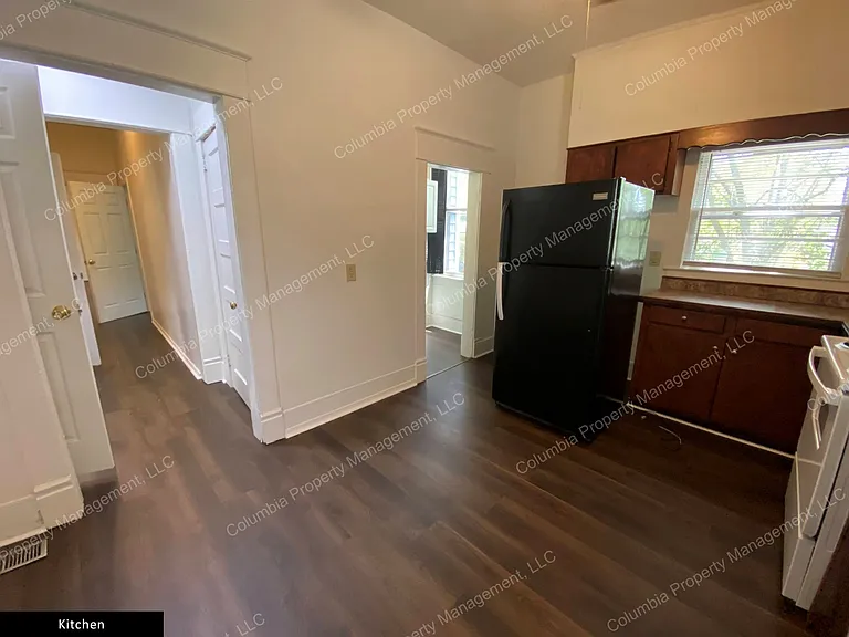 829 King St — Photo 12