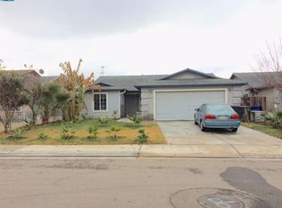 12543 Ash Ave, Orosi, CA 93647