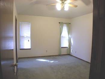 5th image of 6009 Sharolyn St