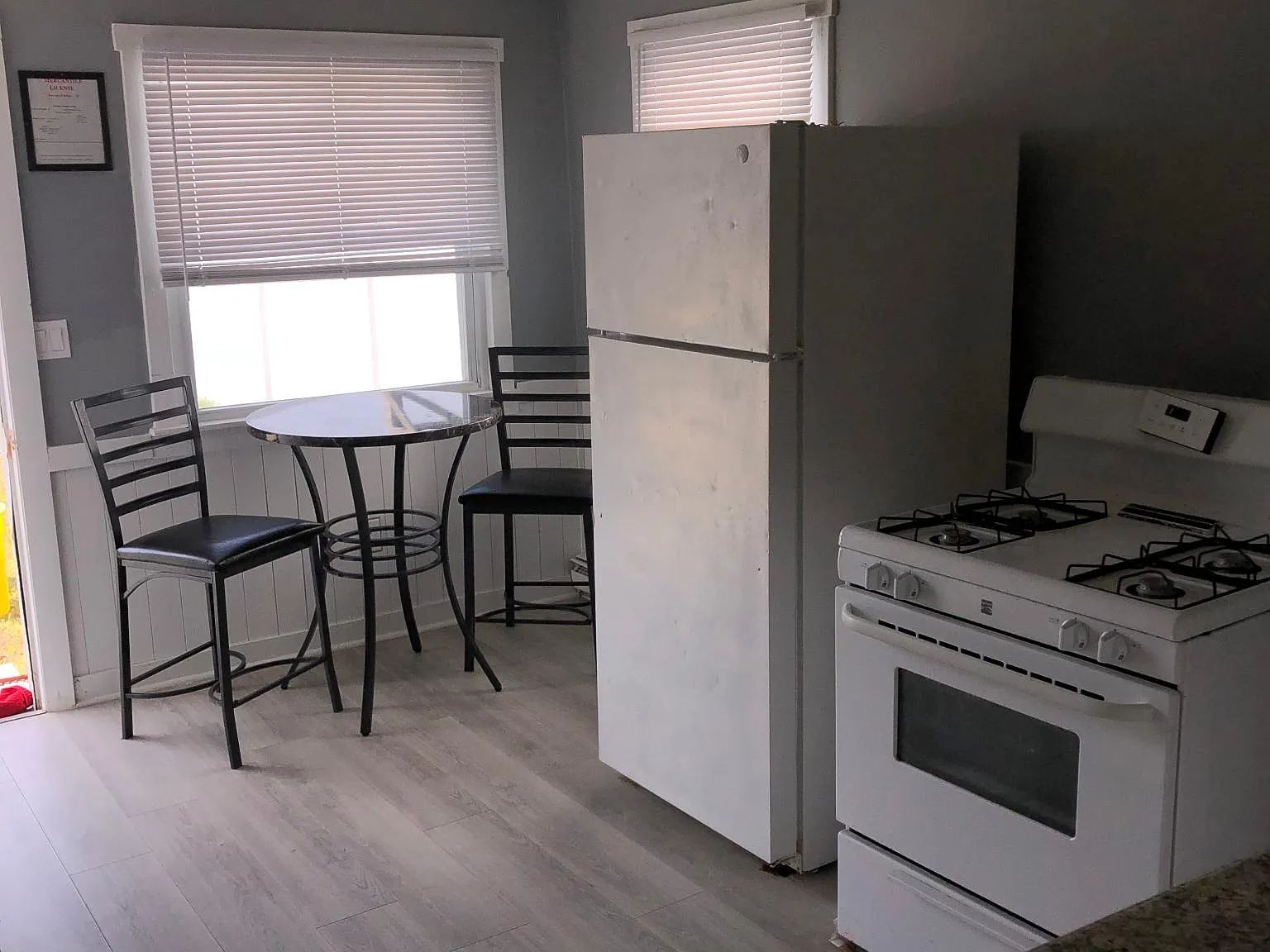 4 bed, $10,000 — Photo 4