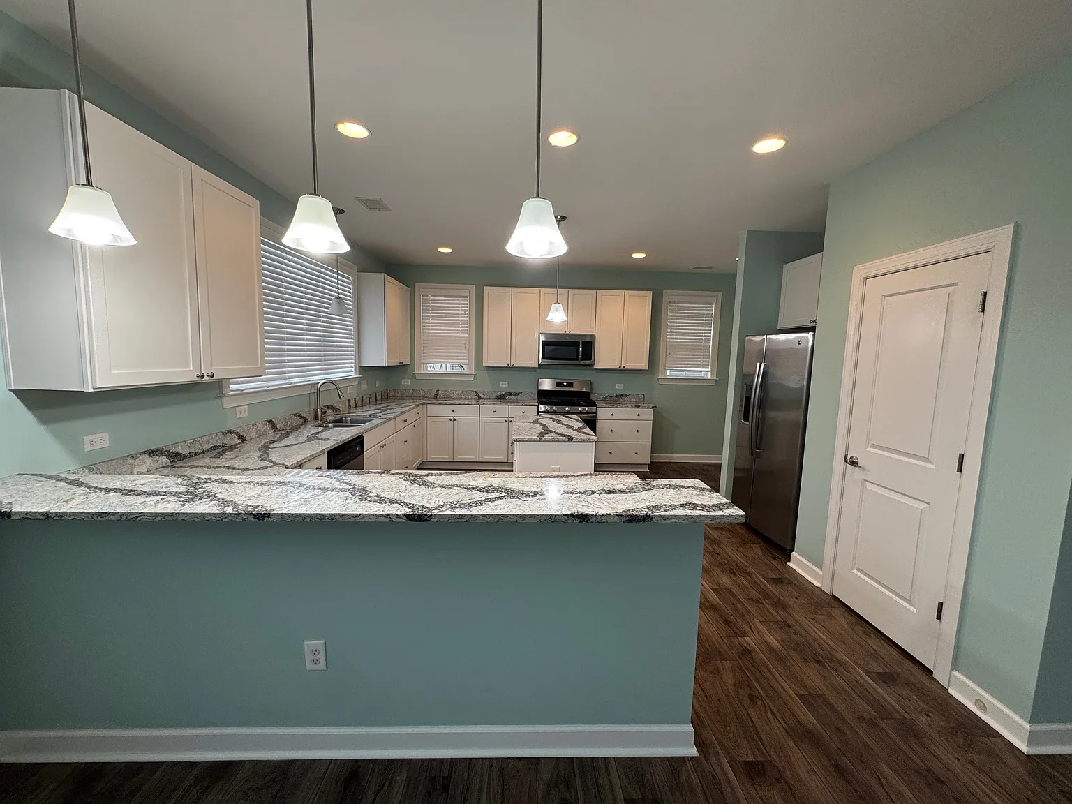 4213 Archstone Drive - 1 — Photo 4