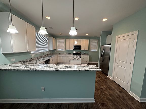 4th image of 4213 Archstone Dr