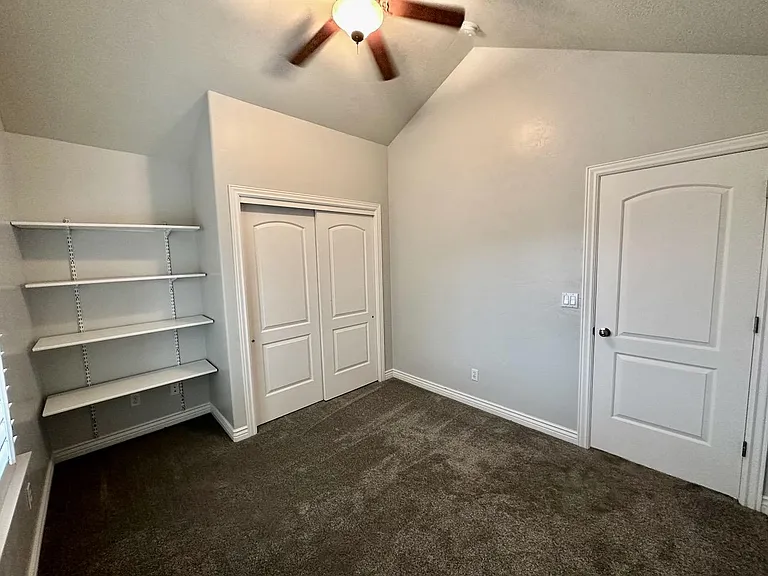 927 E Montana Vista Ln — Photo 25
