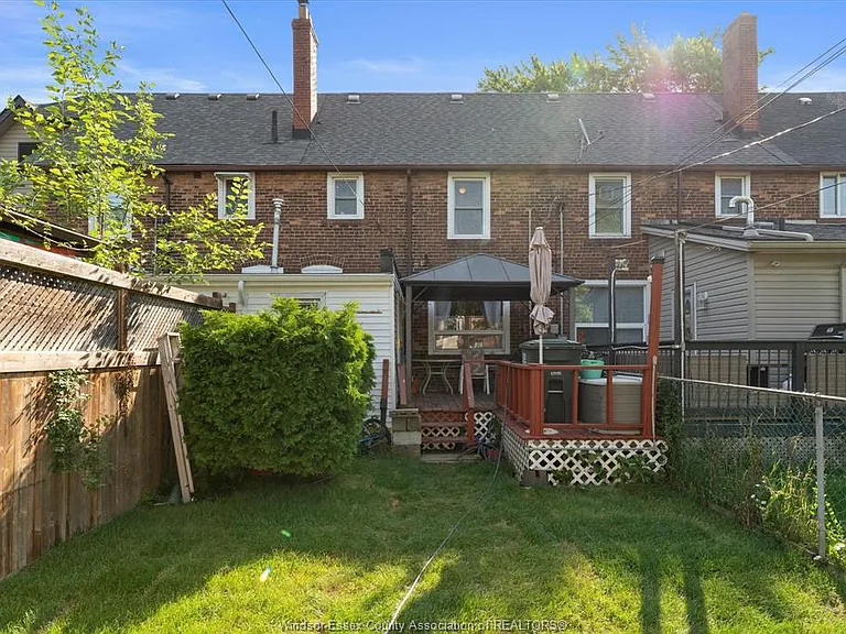 1263 Monmouth Rd — Photo 23