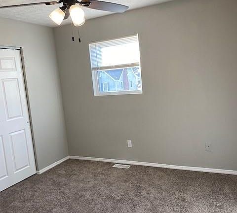 5th image of 1409 Poplar St #A