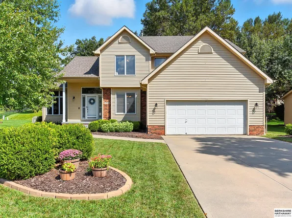 1713 S 177th Ave, Omaha, NE 68130