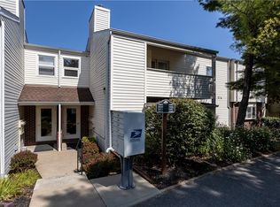 2006 Kenzie Dr, Pittsburgh, PA 15205