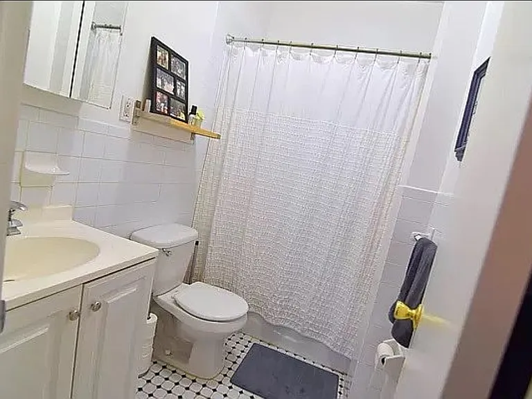 120 W 71st St #4A — Photo 3