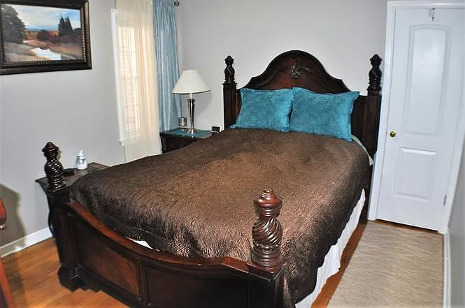 Bed Room