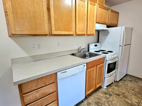 Village Apartments, 4210 110th St SW #11, Lakewood, WA 98499