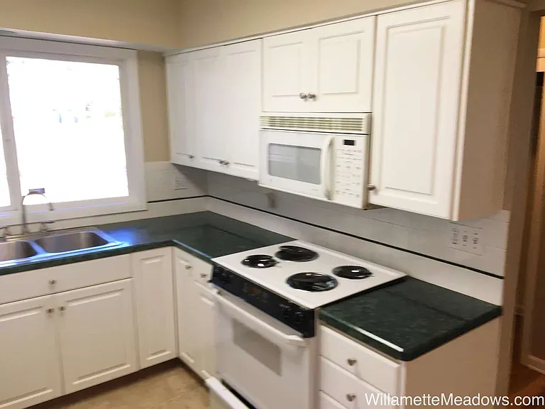 2770 Nola Ave SE — Photo 25