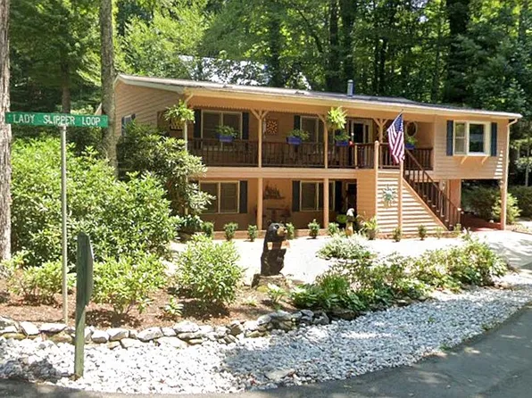 60 Pine View Rd, Newland, NC 28657