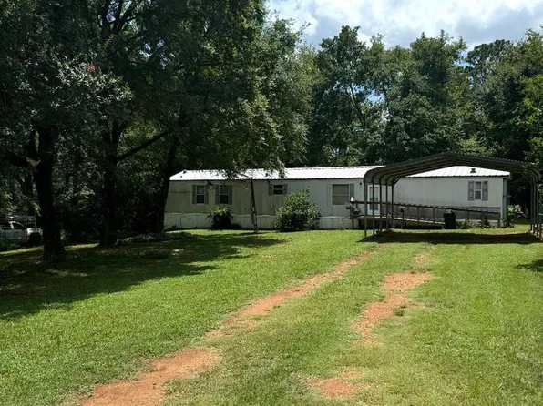 19218 Autumn Dr, Tyler, TX 75703