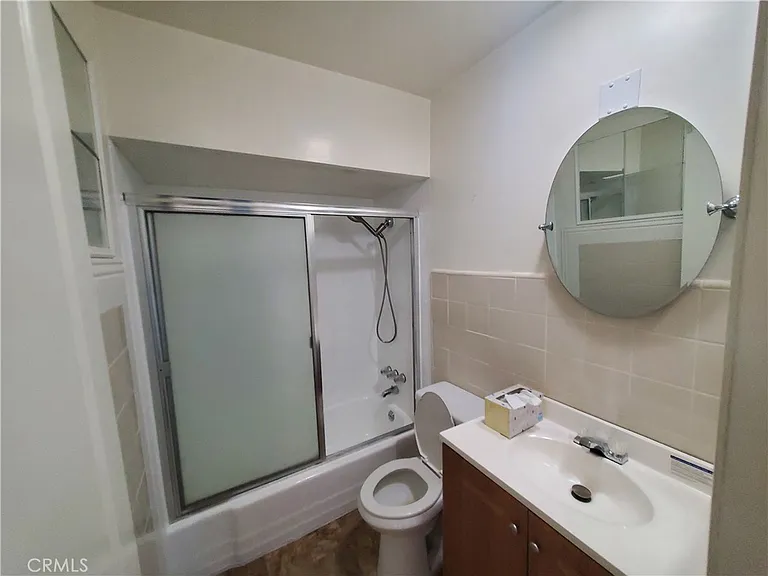 9070 Huntington Dr #6 — Photo 15