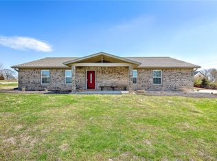 13400 Loyle Ln, Cave Springs, AR 72736