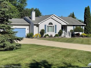 1105 Ripley Rd, Linden, MI 48451