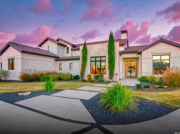 17 Vaquero Pass, Boerne, TX 78006