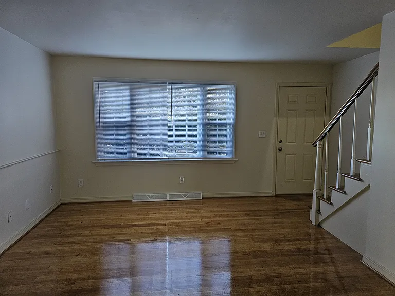 898-1 living room 1_12102025