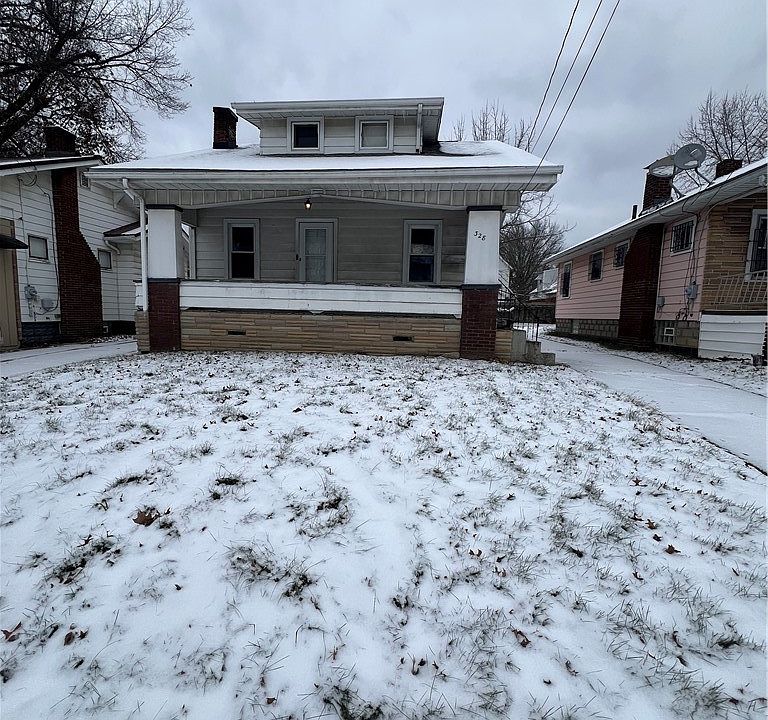 1st image of 328 Marmion Ave