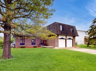 421 Charlestown Dr, Bolingbrook, IL 60440