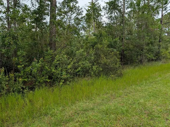 302 Pandora Dr #1, Indian Lake Estates, FL 33855