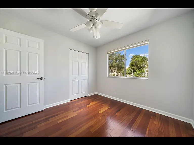 6351 Riverwalk Ln #4 — Photo 29