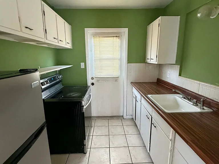 4404 Bayano St #1 — Photo 6