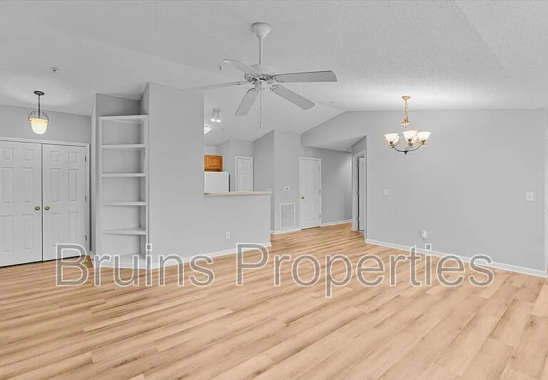 6113 Hedgecock Cir #3D — Photo 5