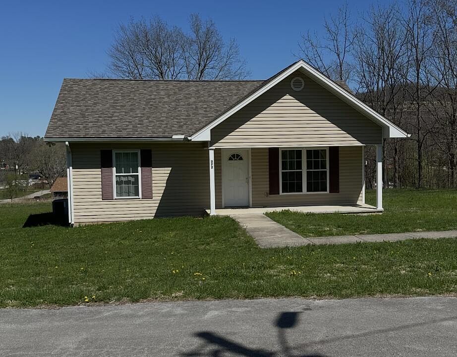 1st image of 372 Rolling Acres Dr