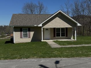 372 Rolling Acres Dr, Monticello, KY 42633