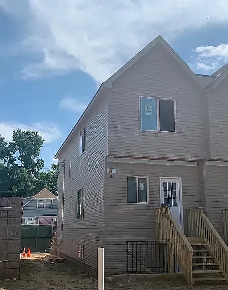 305 Netherland Ave #7 — Photo 11