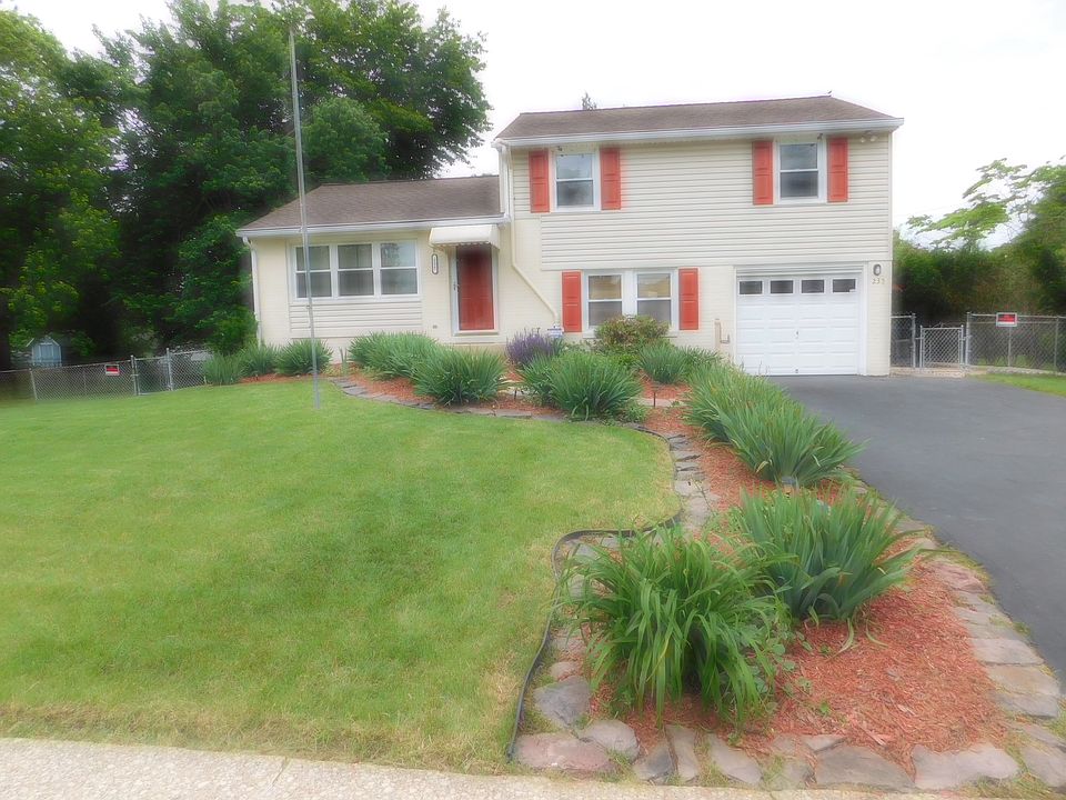 235 Willers Front