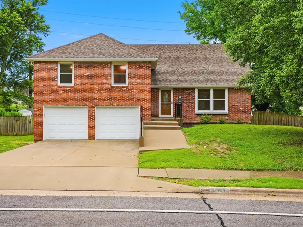 3814 Rollins Rd, Columbia, MO 65203